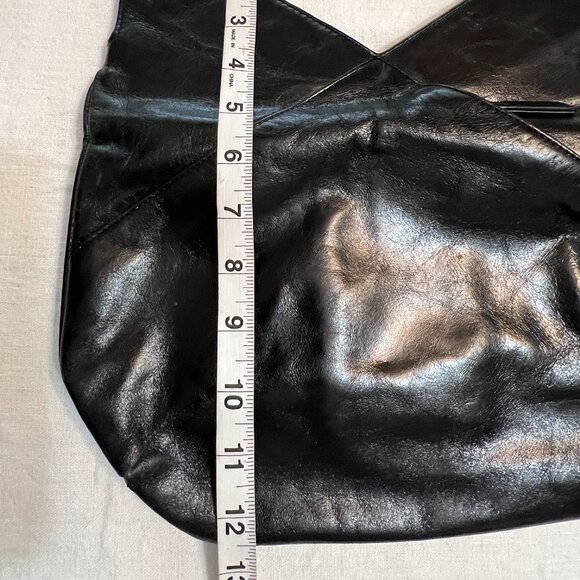 HOBO International Black Leather Clutch Bag – Triangle Handle Vintage Handbag - Picture 7 of 7